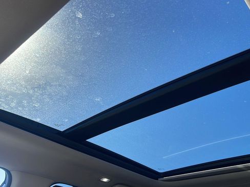 Used 2025 Honda Pilot Touring image 23