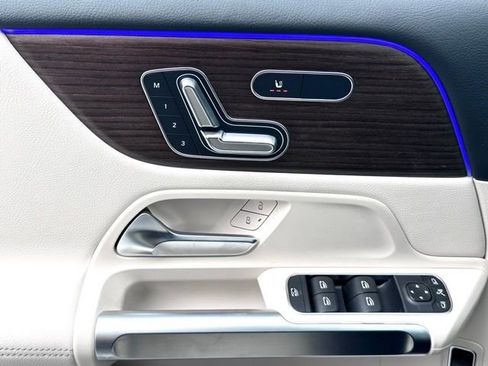 Certified 2026 Mercedes-Benz GLB 250 4MATIC image 26