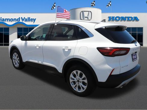 Used 2024 Ford Escape Active FWD image 4