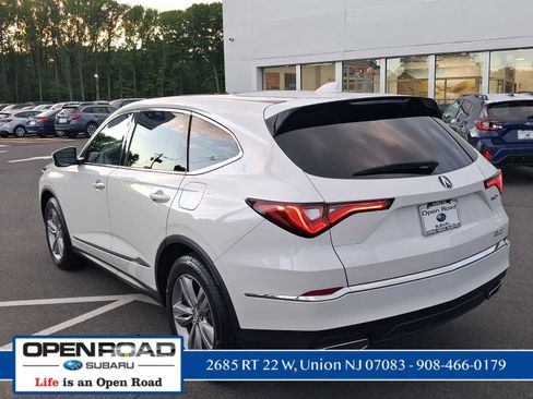 Used 2024 Acura MDX SH-AWD image 9