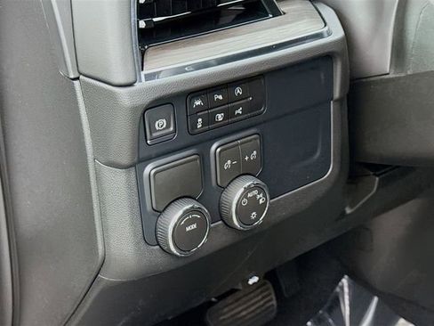 New 2026 Chevrolet Tahoe LS image 11