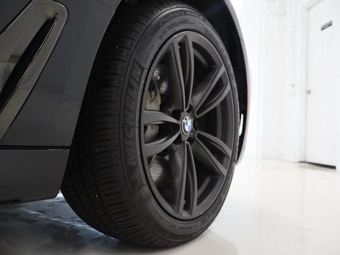 Used 2019 BMW 750i xDrive w/ Executive Package AWD/4WD image 12