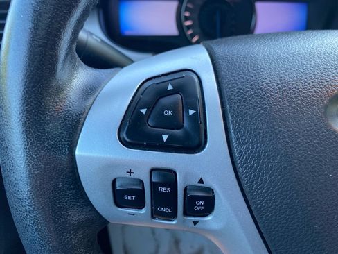 Used 2013 Ford Edge SEL FWD image 38