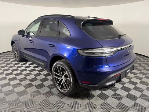 New 2026 Porsche Macan image 3