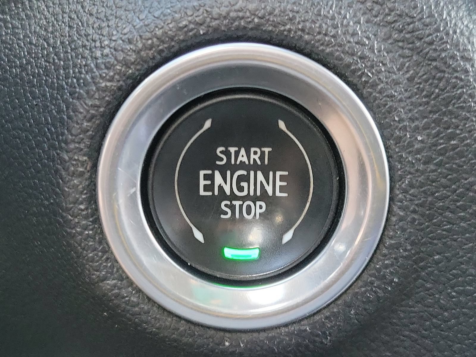 Used 2019 GMC Sierra 1500 SLT w/ SLT Premium Plus Package AWD/4WD image 24