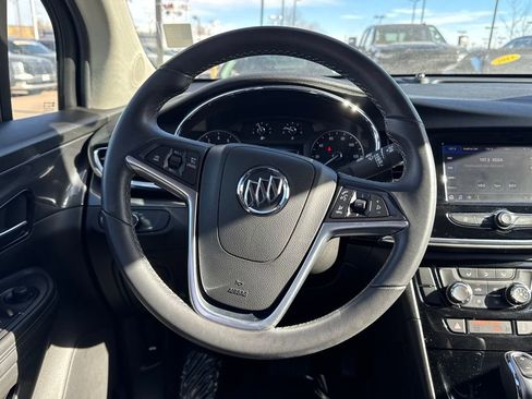 Used 2022 Buick Encore Preferred w/ Safety Package image 30