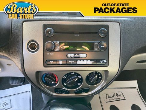 Used 2006 Ford Focus SE image 29