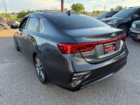 Used 2019 Kia Forte EX FWD image 6
