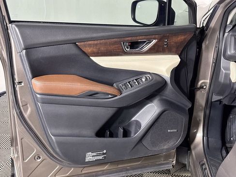 Certified 2021 Subaru Ascent Touring AWD/4WD image 11