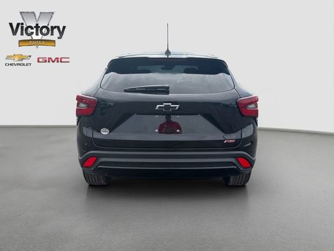 New 2026 Chevrolet Trax RS w/ Driver Confidence Package FWD image 5