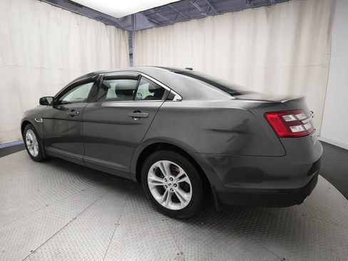 Used 2018 Ford Taurus SEL FWD image 33