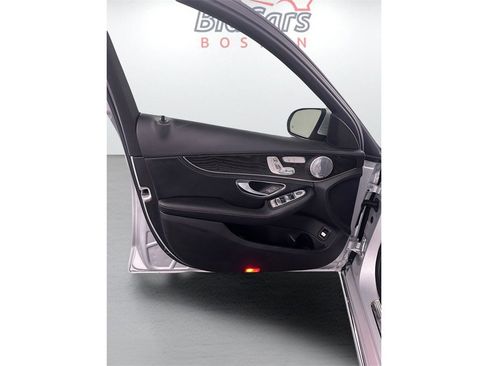 Used 2015 Mercedes-Benz C 300 4MATIC Sedan image 8