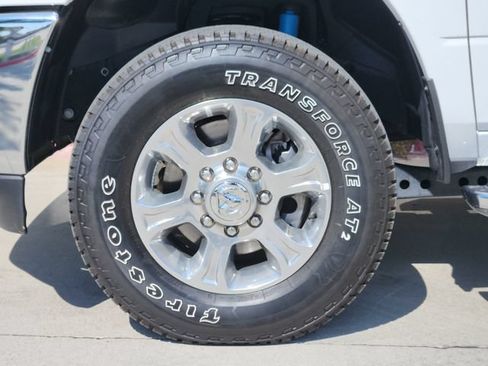 Used 2025 RAM 2500 Big Horn AWD/4WD image 10