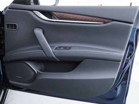 Certified 2023 Maserati Ghibli Modena Q4 image 11