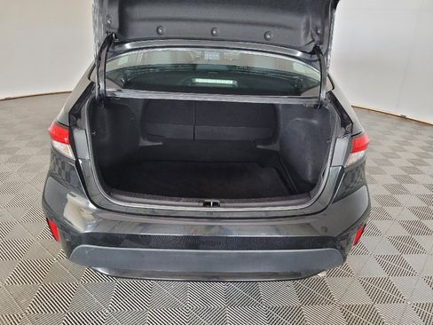 Used 2022 Toyota Corolla LE FWD image 29