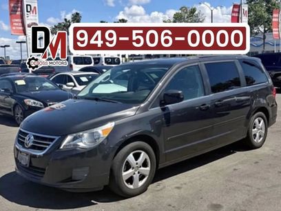 Used 2011 Volkswagen Routan SE
