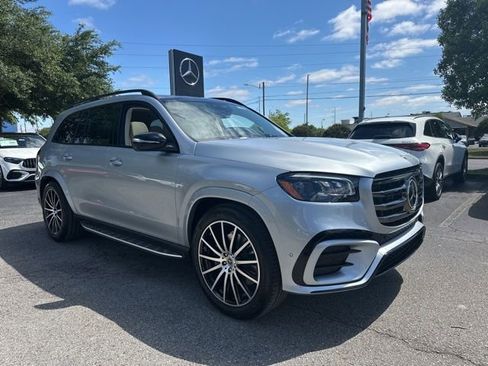 New 2026 Mercedes-Benz GLS 450 4MATIC image 9
