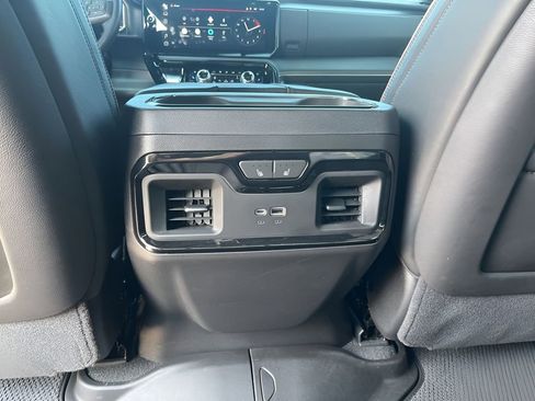 Used 2023 GMC Sierra 1500 AT4X image 39