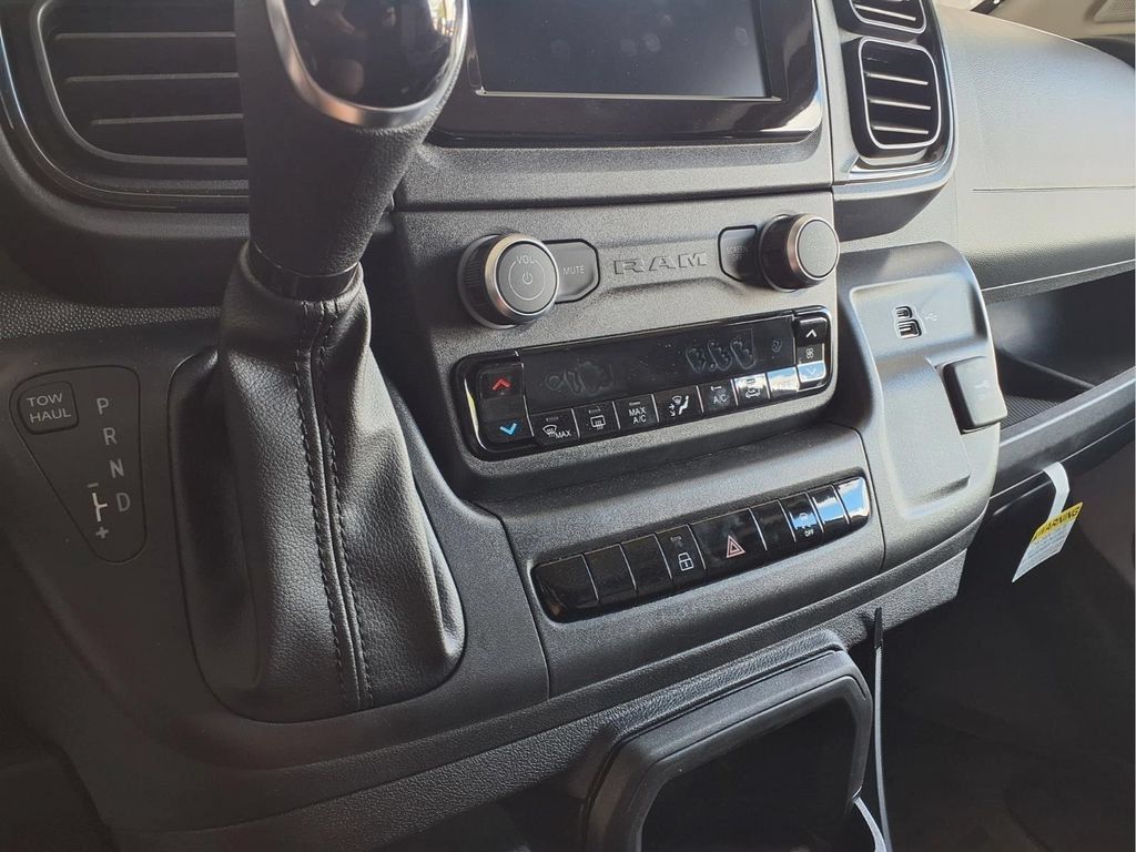 New 2026 RAM ProMaster 3500 w/ Convenience Group FWD image 11