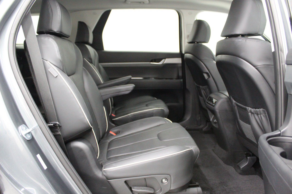 Used 2023 Hyundai Palisade XRT FWD image 12