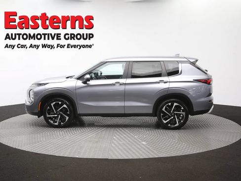 Used 2024 Mitsubishi Outlander SE AWD/4WD image 61