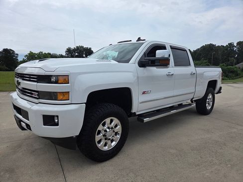 Used 2017 Chevrolet Silverado 3500 LTZ w/ Duramax Plus Package AWD/4WD image 2