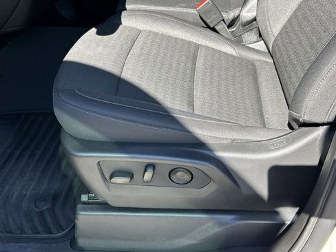 Certified 2026 Chevrolet Silverado 1500 Custom image 19