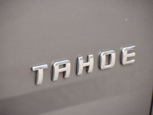 Used 2020 Chevrolet Tahoe LT image 17