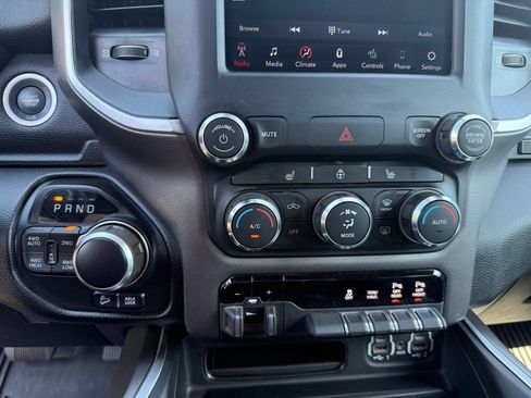 Used 2021 RAM 1500 Big Horn AWD/4WD image 20
