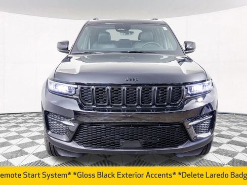 New 2025 Jeep Grand Cherokee Altitude image 7