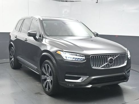 Used 2023 Volvo XC90 B6 Ultimate w/ Protection Package Premier AWD/4WD image 2