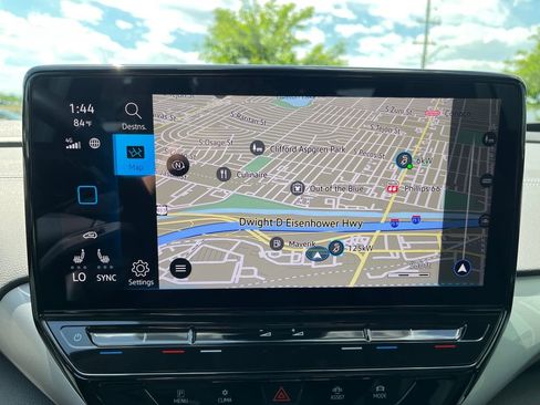Certified 2023 Volkswagen ID.4 Pro S AWD/4WD image 21