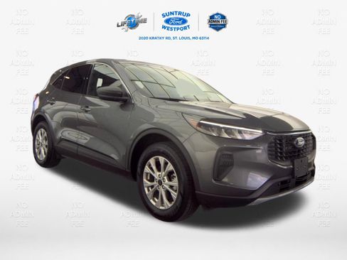 Used 2024 Ford Escape Active FWD image 2
