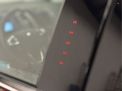 Used 2015 Ford Edge SEL w/ Equipment Group 201A image 14