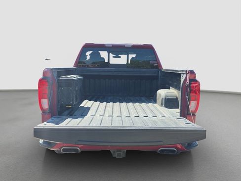 Used 2020 GMC Sierra 1500 Elevation w/ Elevation Value Package AWD/4WD image 17