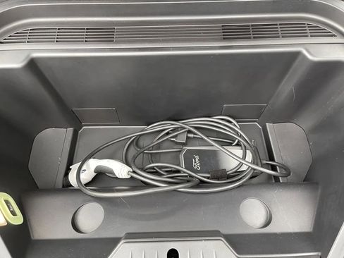 Used 2021 Ford Mustang Mach-E Premium image 21