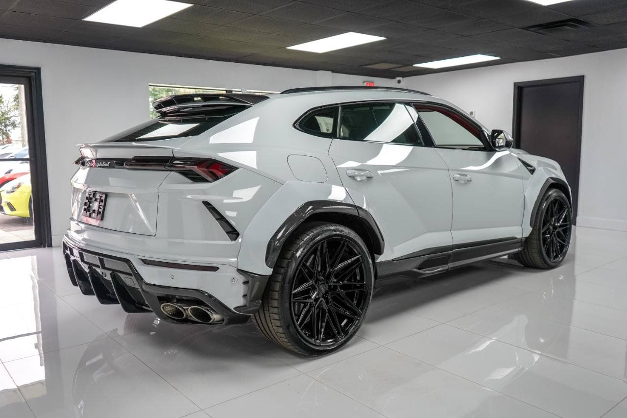 Used 2020 Lamborghini Urus AWD/4WD image 5