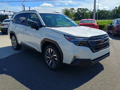 New 2026 Subaru Forester Touring AWD/4WD image 3