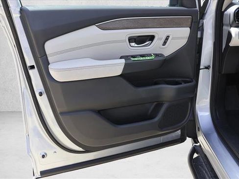 New 2026 Honda Pilot Elite image 11