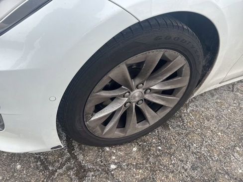 Used 2019 Tesla Model S Long Range image 5