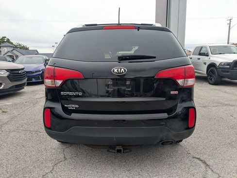 Used 2014 Kia Sorento LX AWD/4WD image 4