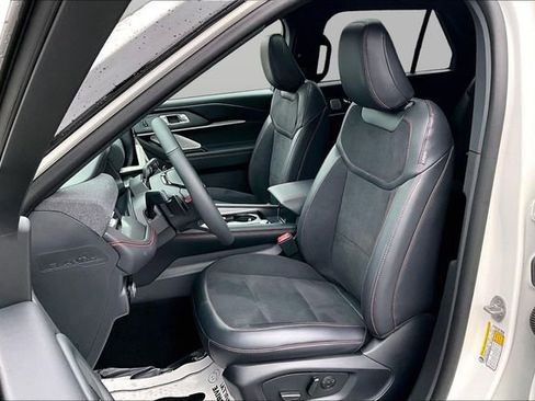 Used 2025 Ford Explorer ST w/ Sun And Sound Package image 23