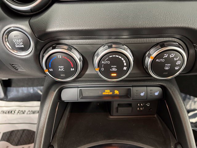Used 2021 MAZDA MX-5 Miata Grand Touring RWD image 27