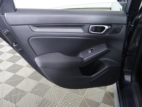 Used 2025 Honda Civic Sport image 22