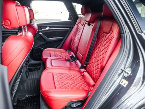 Used 2019 Audi SQ5 Premium Plus w/ Premium Plus Package image 76