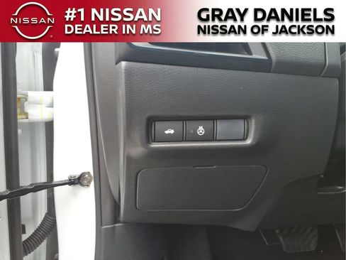 New 2026 Nissan Sentra SV w/ SV Convenience Package FWD image 12