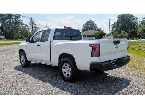 Used 2022 Nissan Frontier S image 5