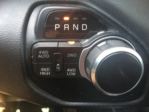 Used 2020 RAM 1500 Big Horn AWD/4WD image 17
