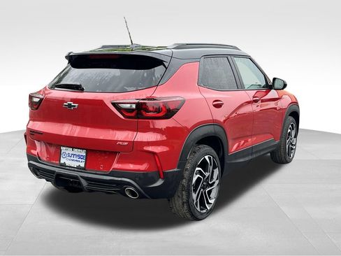 Certified 2026 Chevrolet TrailBlazer RS w/ Convenience Package AWD/4WD image 2