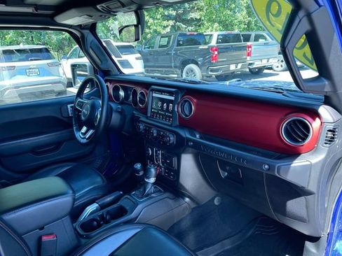 Used 2019 Jeep Wrangler Unlimited Rubicon w/ Uconnect 4C Nav & Sound Group AWD/4WD image 29